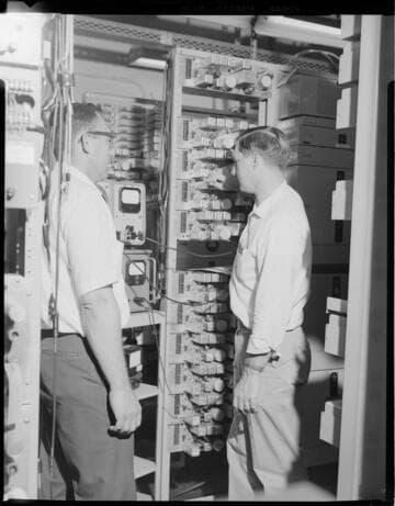 Edison workers