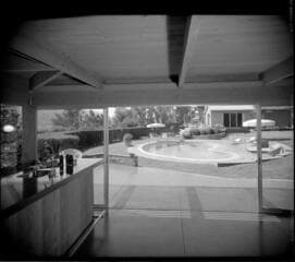 Go to image 1.
