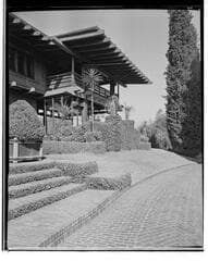 Go to image 2.