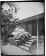 Go to image 2.