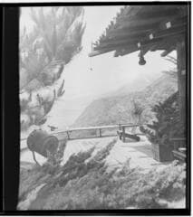 Go to image 4.