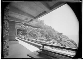 Go to image 8.