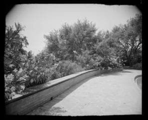 Go to image 4.