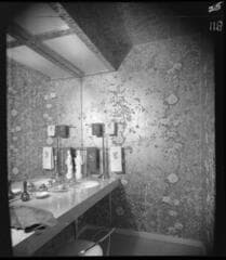 Go to image 27.