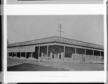 Corner Building