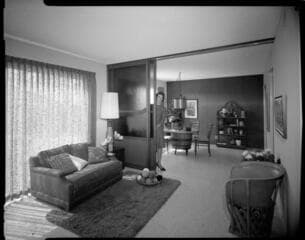Go to image 4.