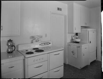 Electric kitchen